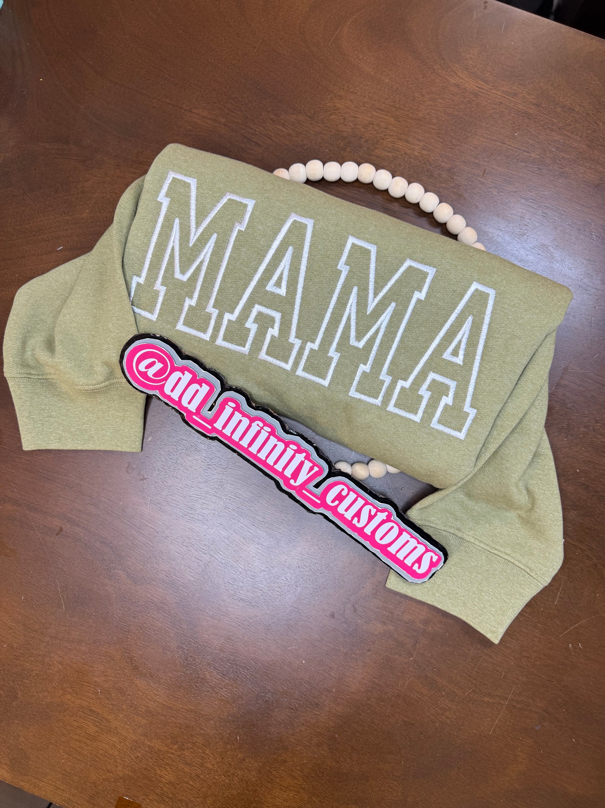 Embroidered Mama Sweatshirt
